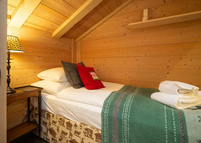 Haus Pasadena, Sleeps 3 - 4 Zermatt