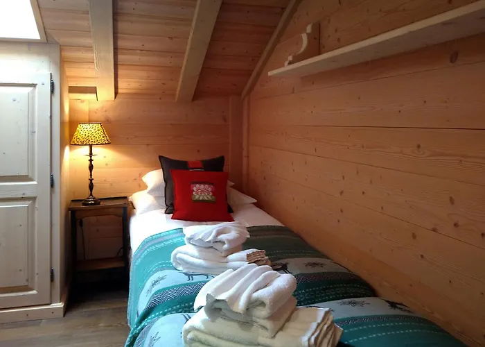 Haus Pasadena, Sleeps 3 - 4 *