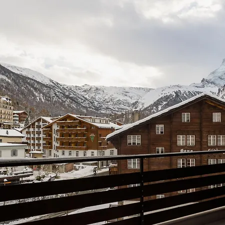 Haus Pasadena, Sleeps 3 - 4 Apartment Zermatt
