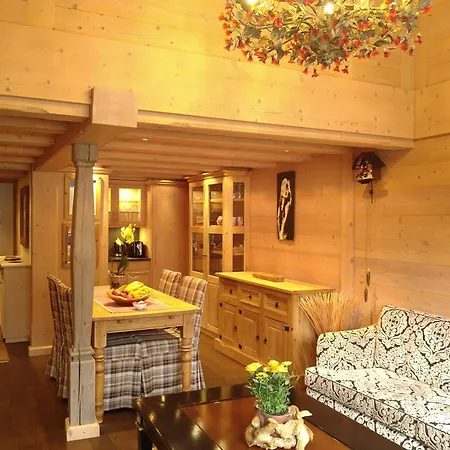 Haus Pasadena, Sleeps 3 - 4 Apartment *